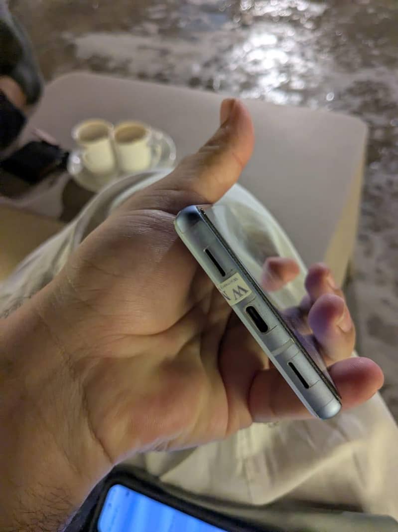 Google pixel 7a 8