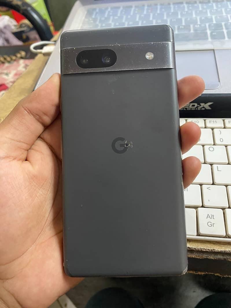 Google Pixel 7a 1