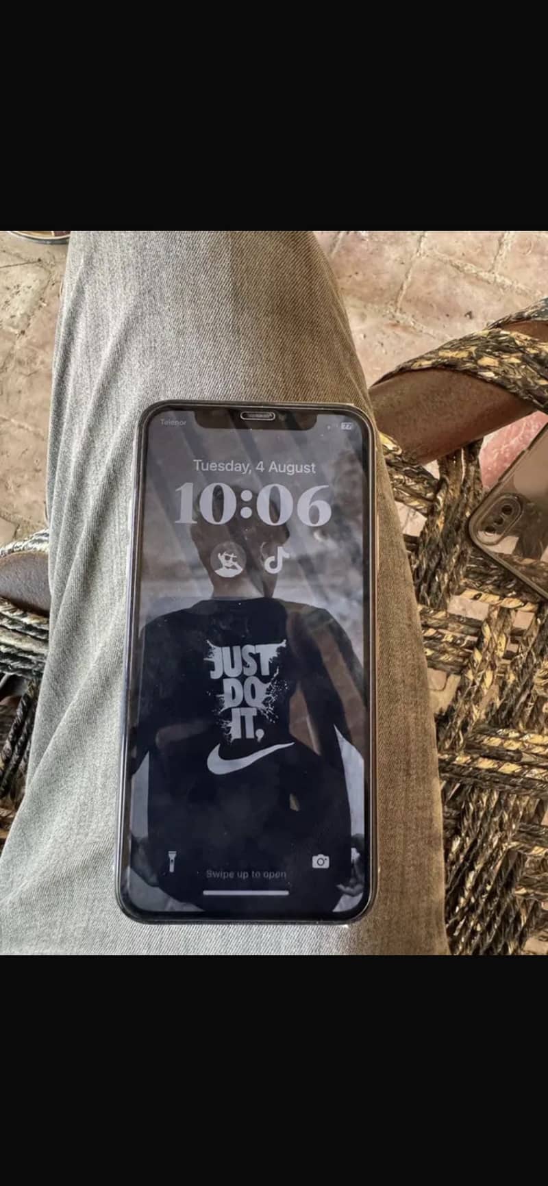Apple iPhone X 1