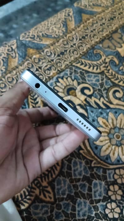 Tecno Spark 20C