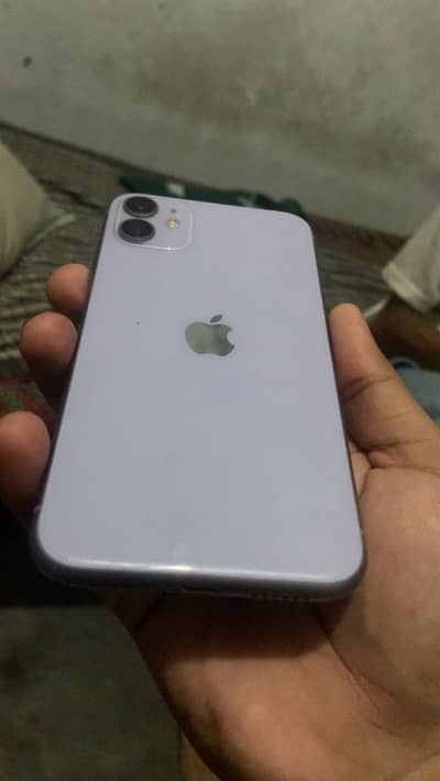 Apple iPhone 11