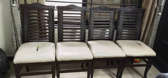 4 dining chairs