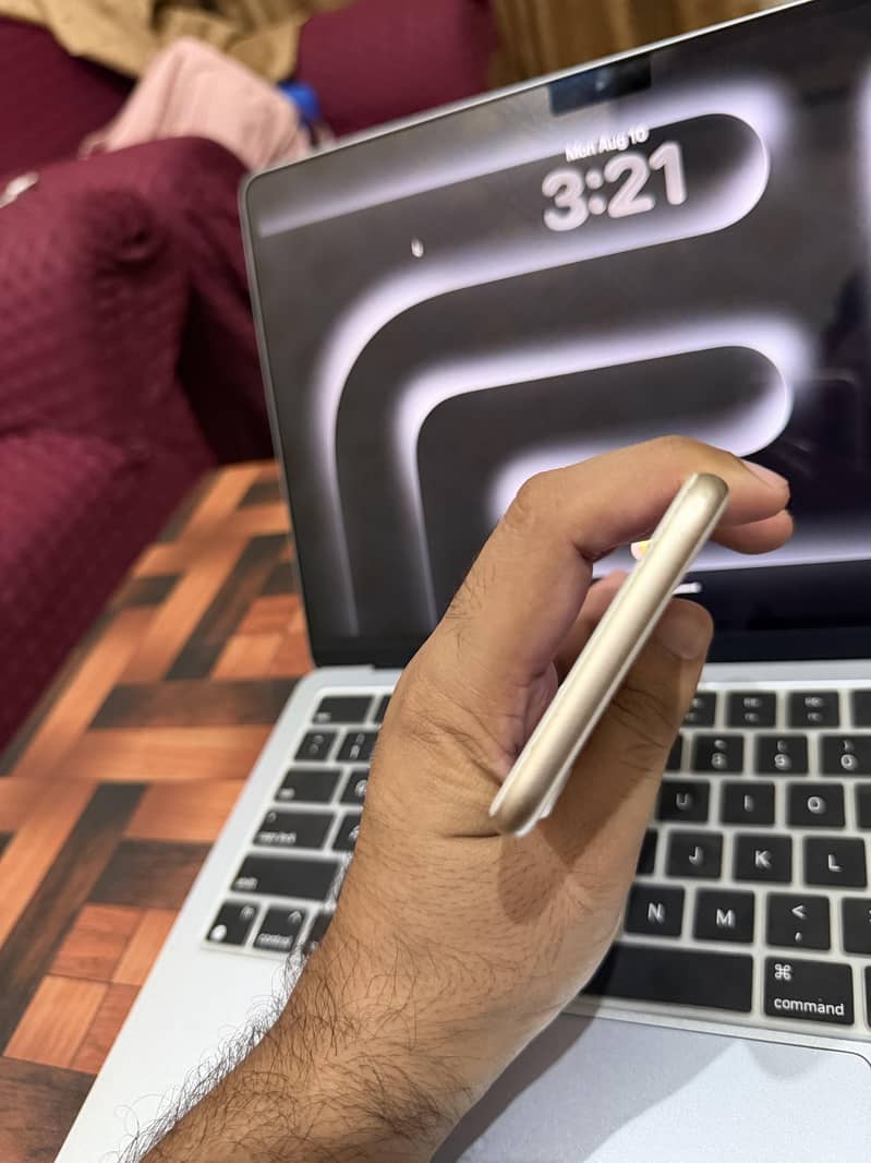 Apple iPhone 7 6