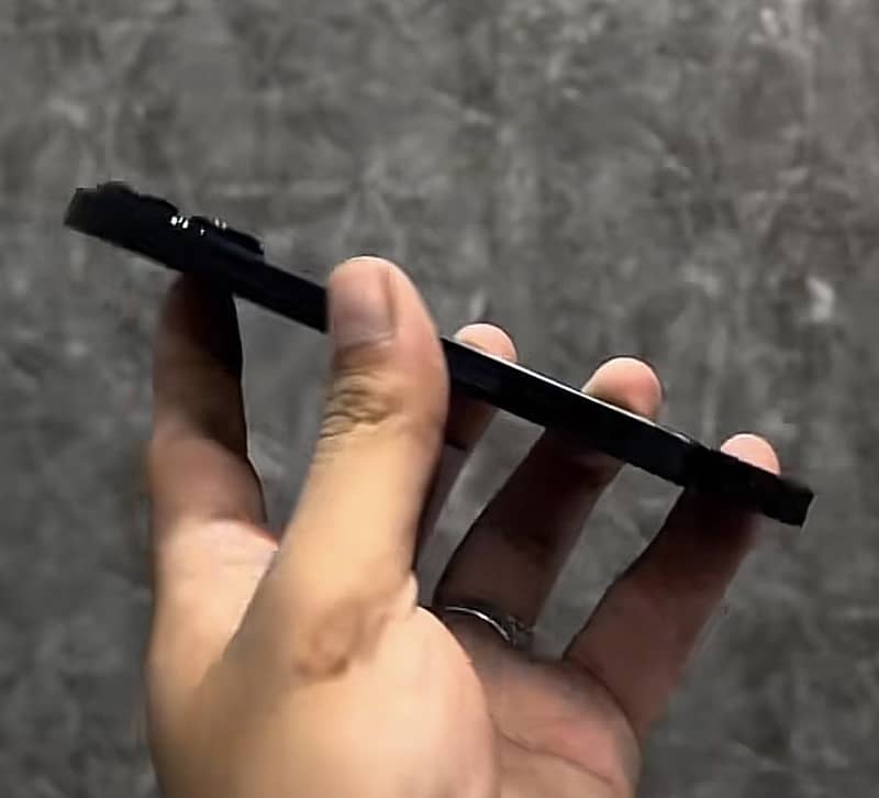 Apple iPhone 14 1