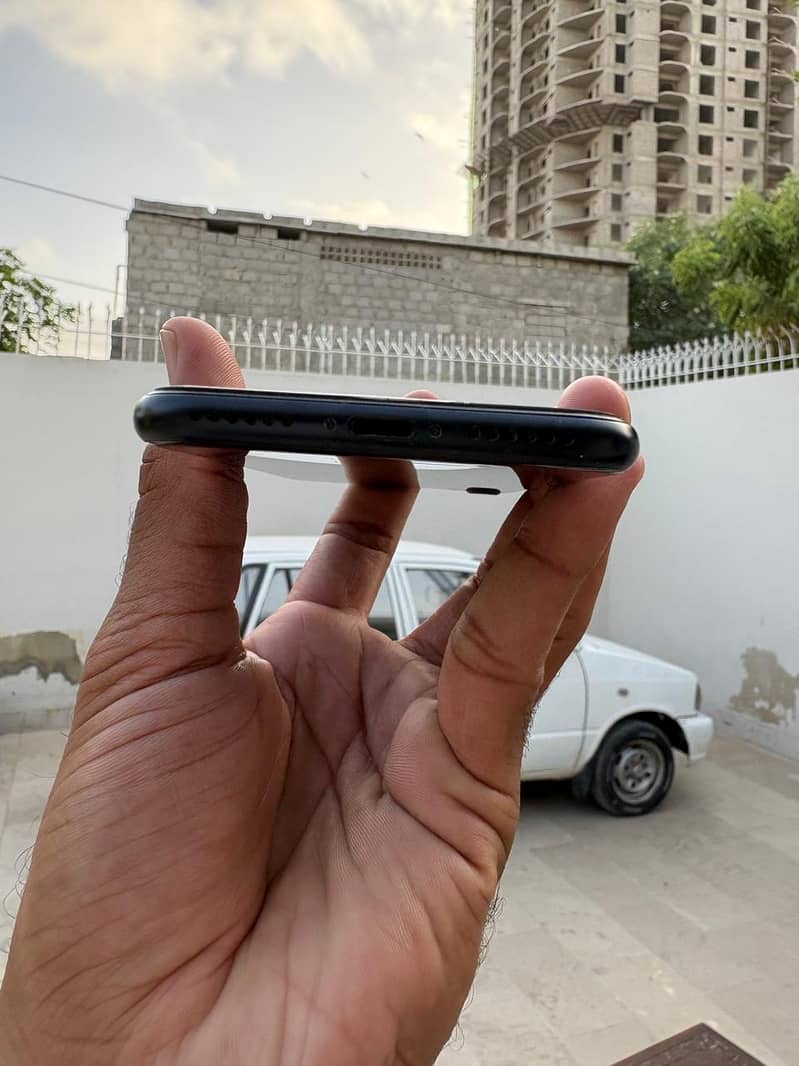 Apple iPhone SE 4