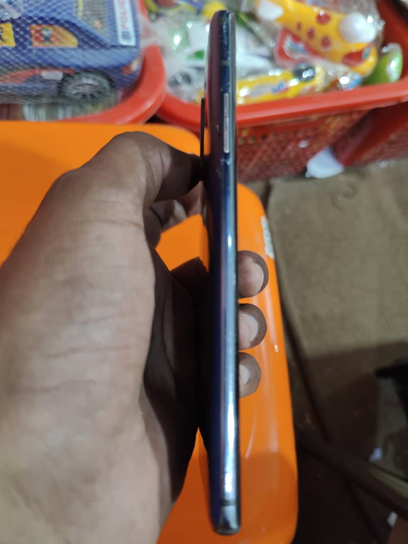 One Plus 7 Pro 6