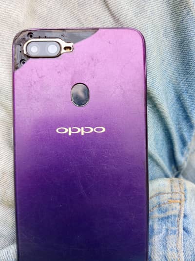 OPPO F9