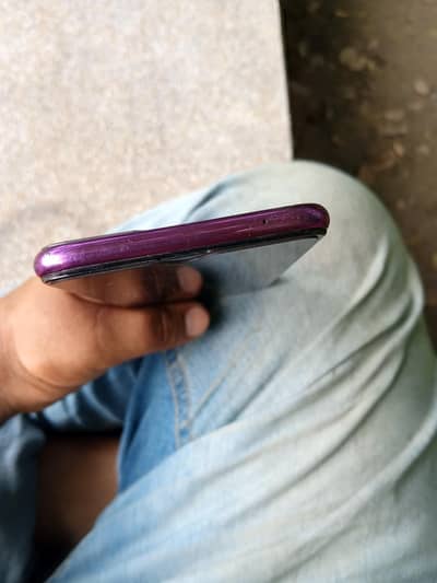 OPPO F9