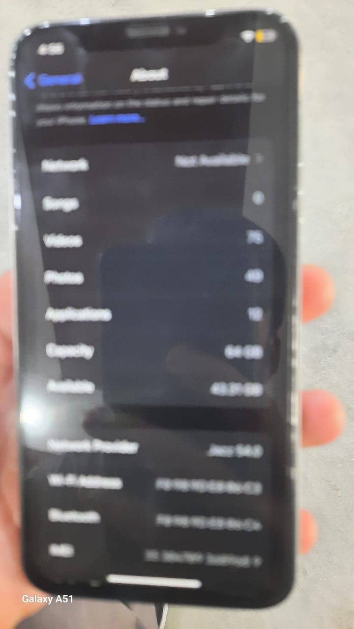 Apple iPhone X 3