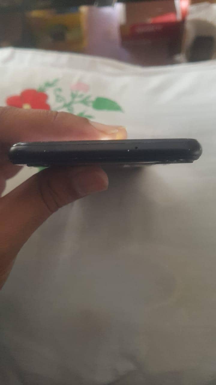 Honor 8X 3