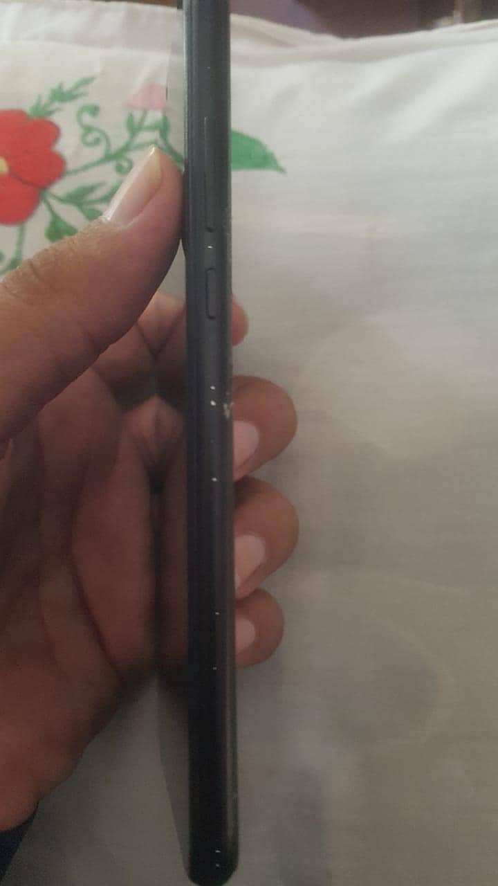 Honor 8X 4