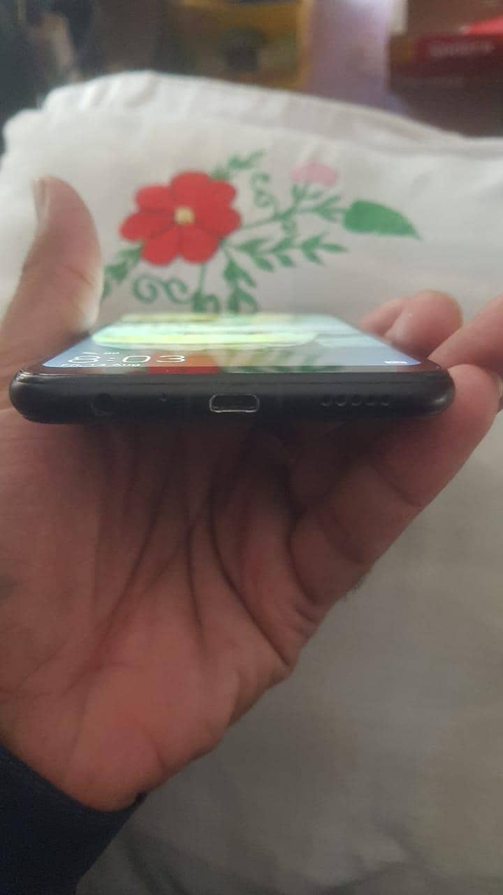 Honor 8X 5