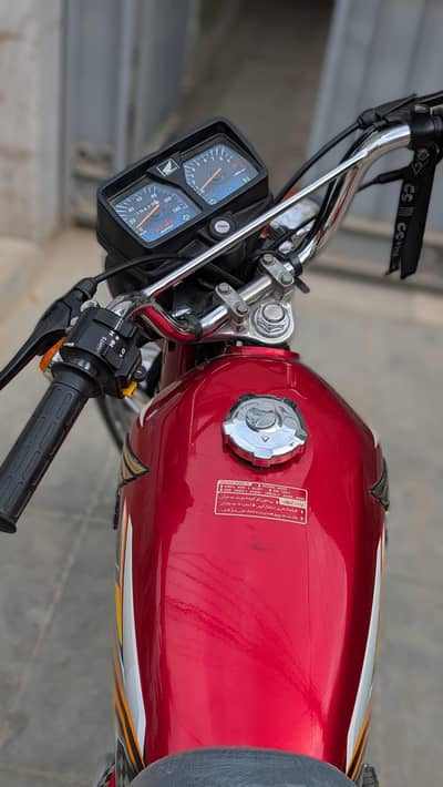 CG 125 IN NEW CONDITION