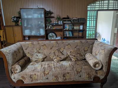 Wooden Sofa Dewan Big Size Brown Used Good Condition
