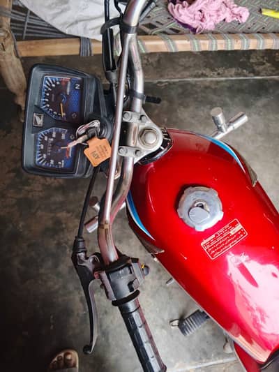 bike bhot fresh hai