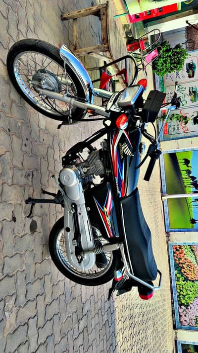 Honda 125 19 Model New condition