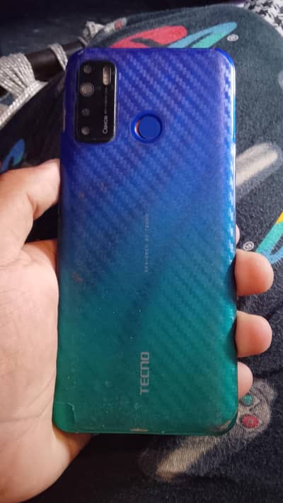 Tecno CAMON 15