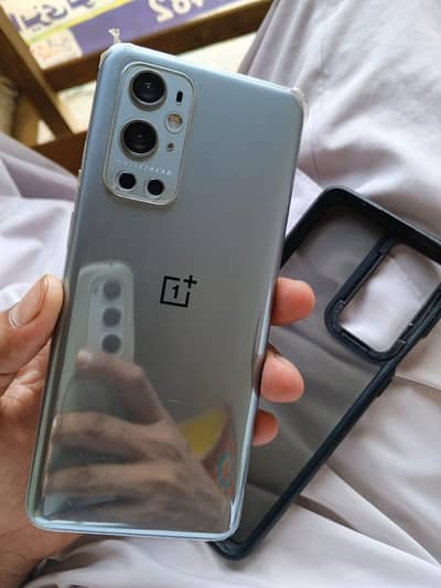 One Plus 9 Pro 5G (12/256)