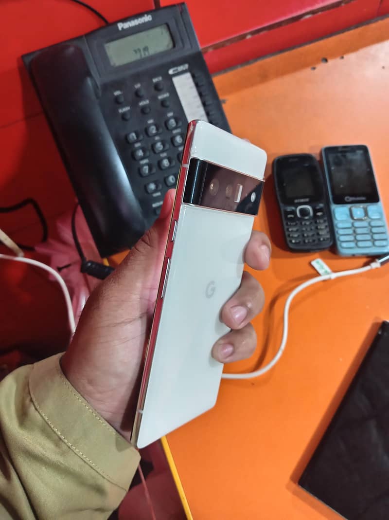 Google Pixel 6 Pro 2