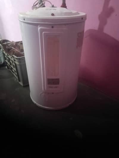 GFC geaser electric new condition just buy and use
