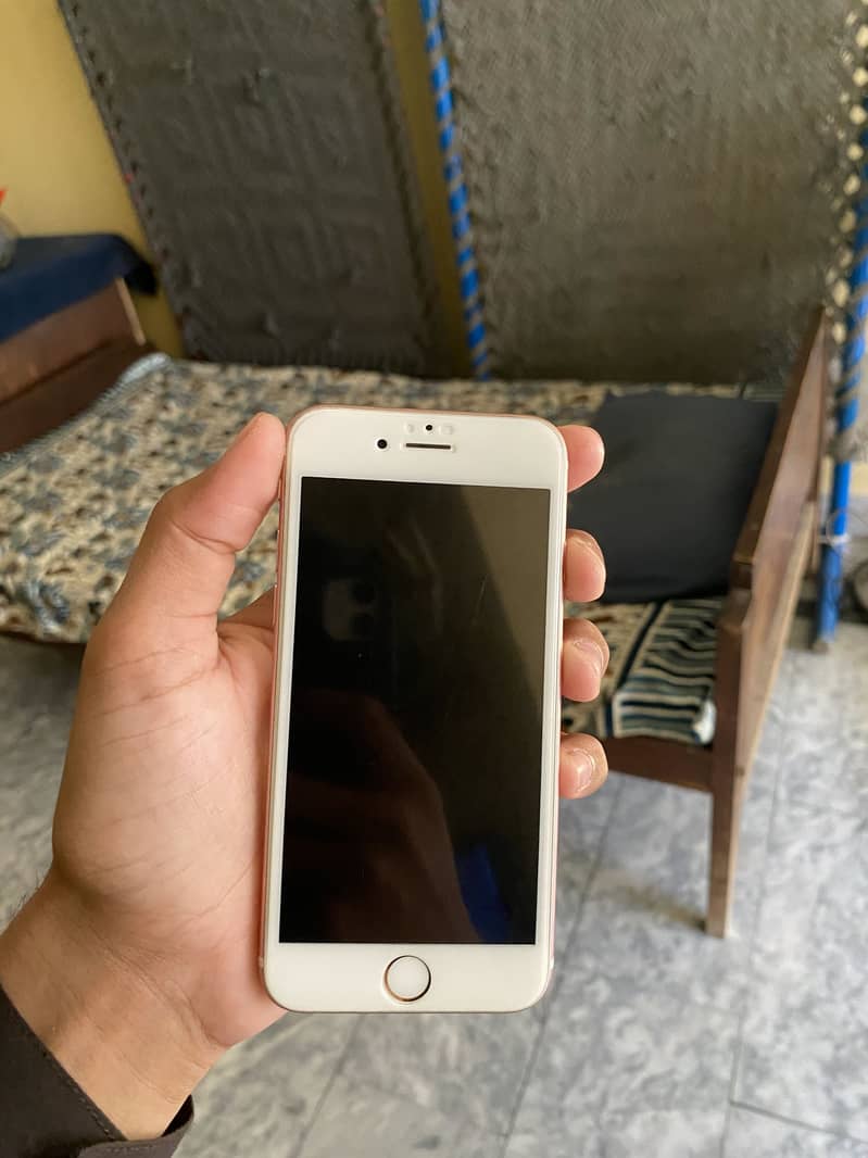 Apple iPhone 6S 3