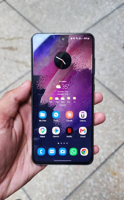 Samsung Mobile S21 FE 6/128 GB - PTA Aprroved
