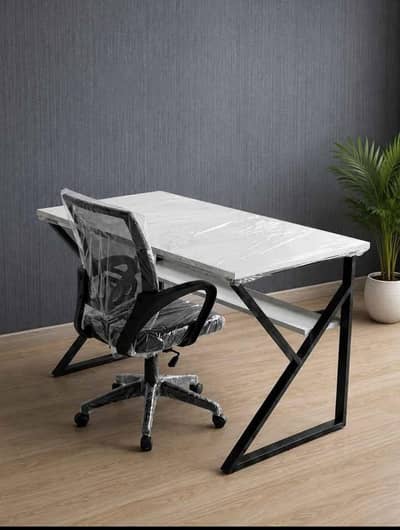 computer table