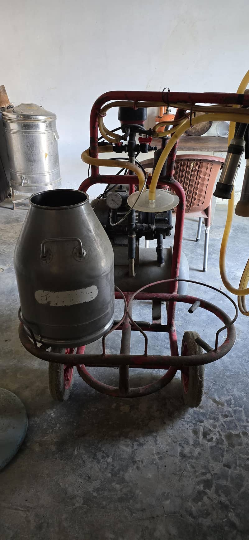 milking machine 2