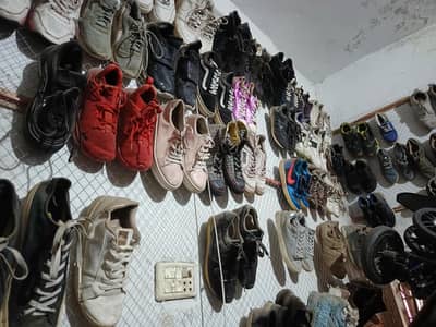 Shoes on Sale. 250 PKR full lot