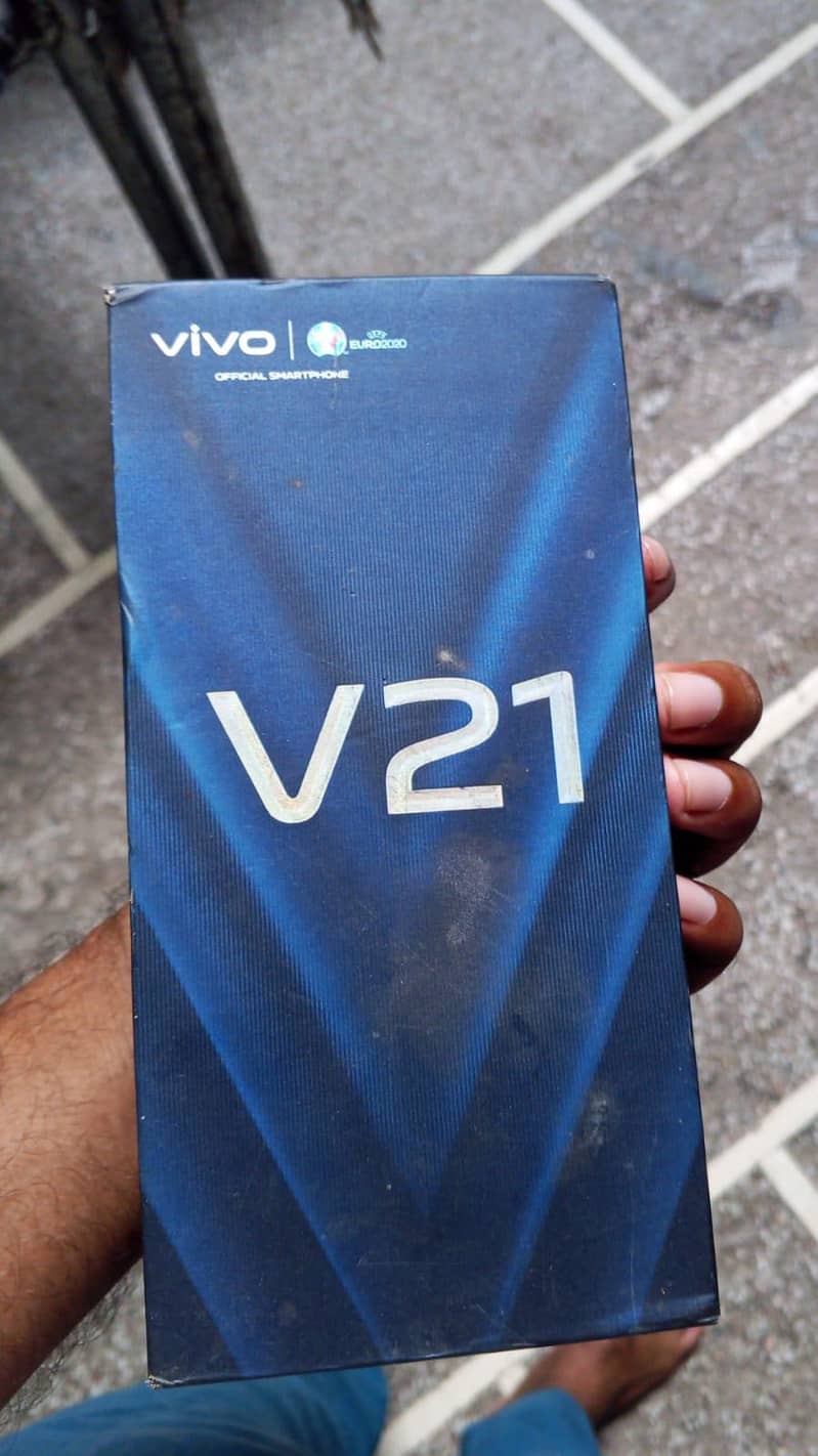 vivo v21 13