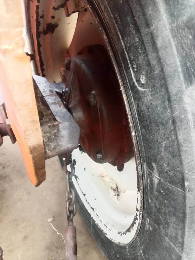 480 tractor 86 model 9