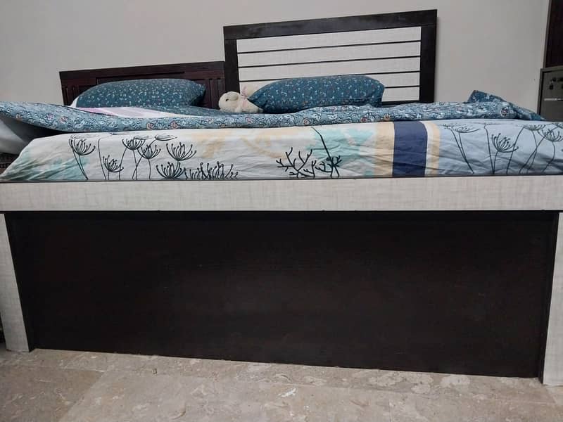 2 single bed 0