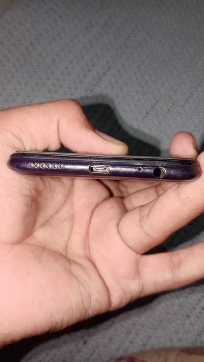 Infinix Hot 8 Lite