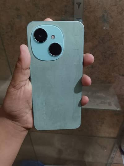 Tecno Spark Go 1