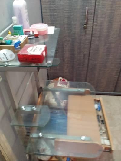 COMPUTER / TV GLASS TROLLY