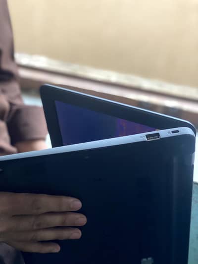 Acer Chromebook 4GB RAM 32GB Storage – Excellent Condition