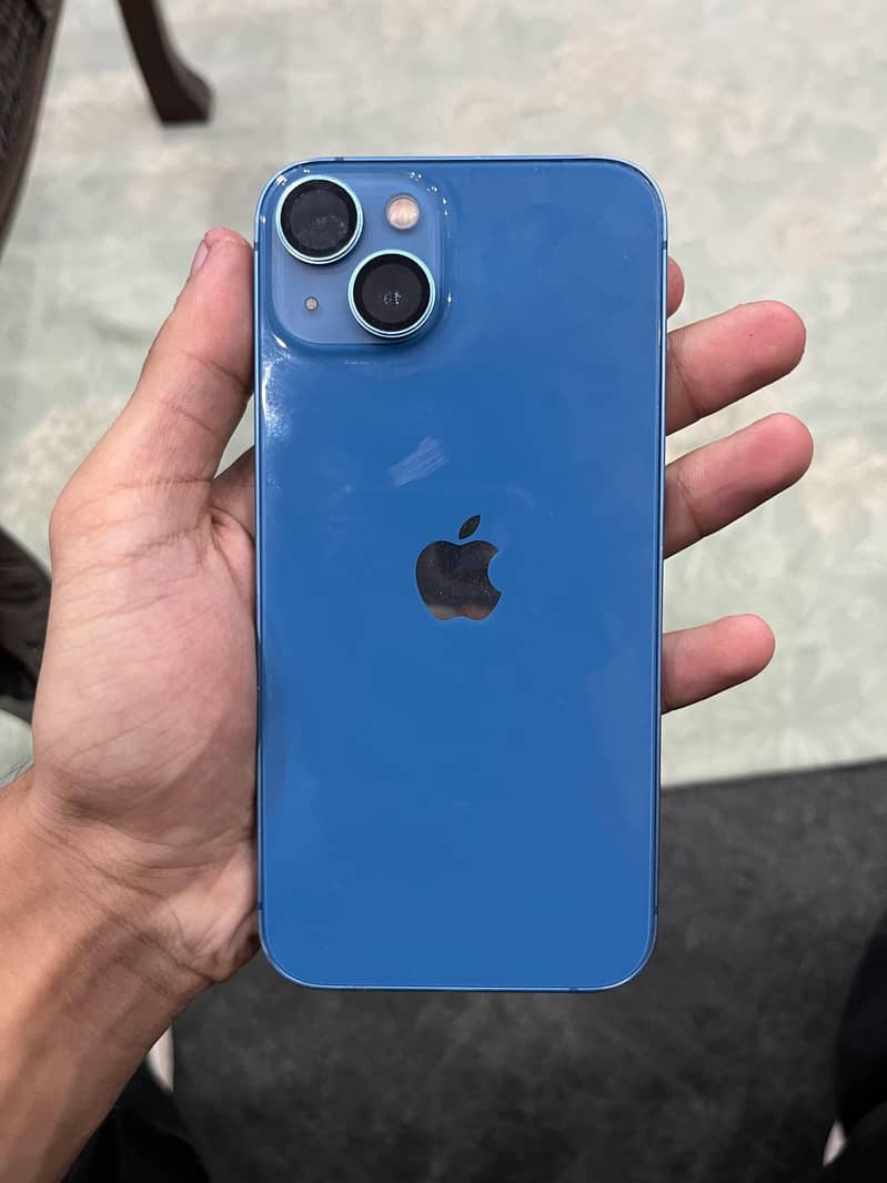 Apple iPhone 13 3
