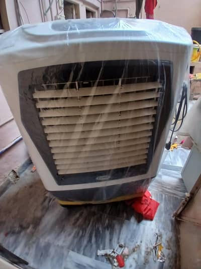 Urgent sale PUMA P-8000