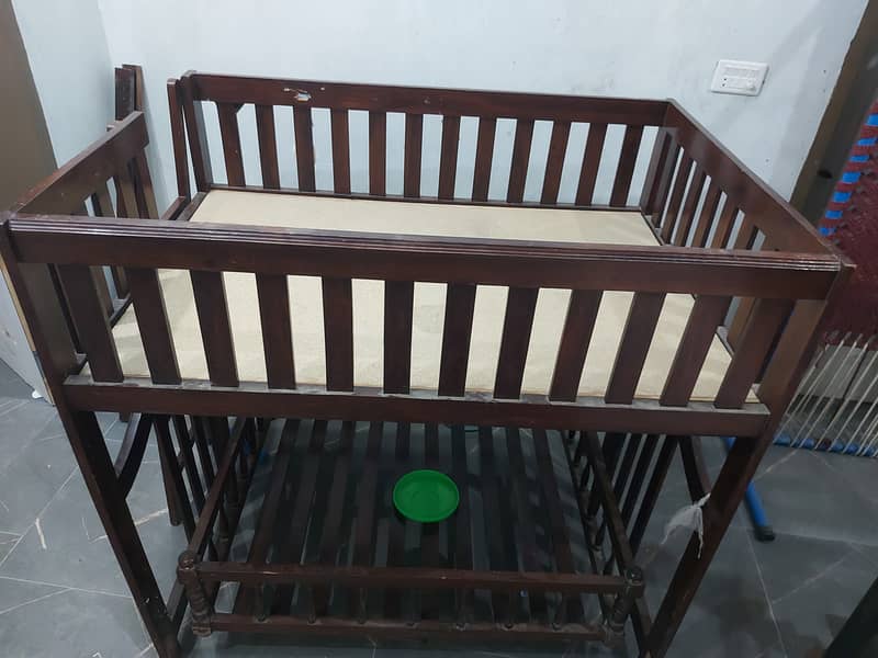 Swing(Ghula) & kids bed. 0
