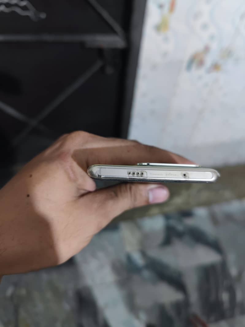 Infinix Zero 30 5