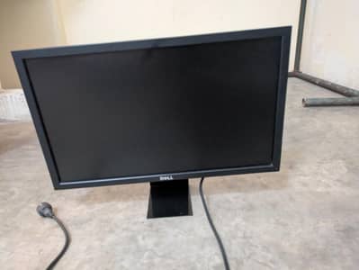 24 inch LCD dell ke ha all ok ha 15 din ues ha bus