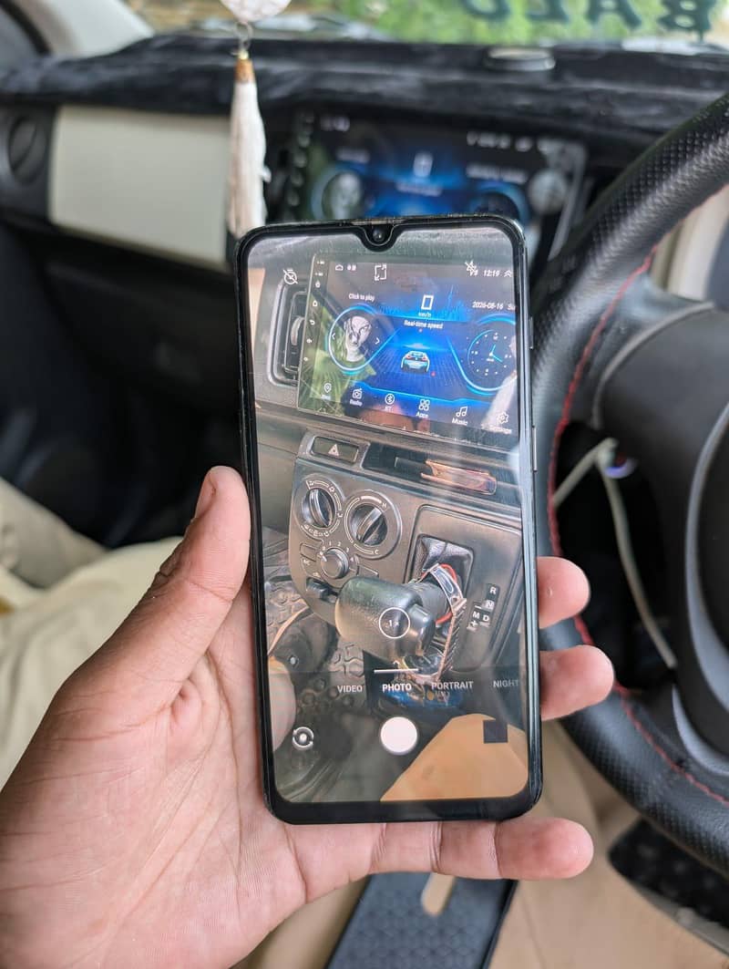 One Plus 6T 3