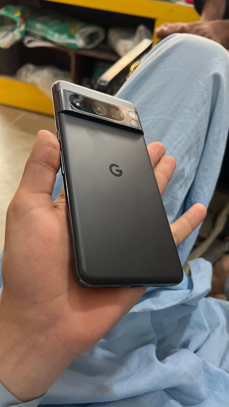 Google Pixel 8 Pro 0