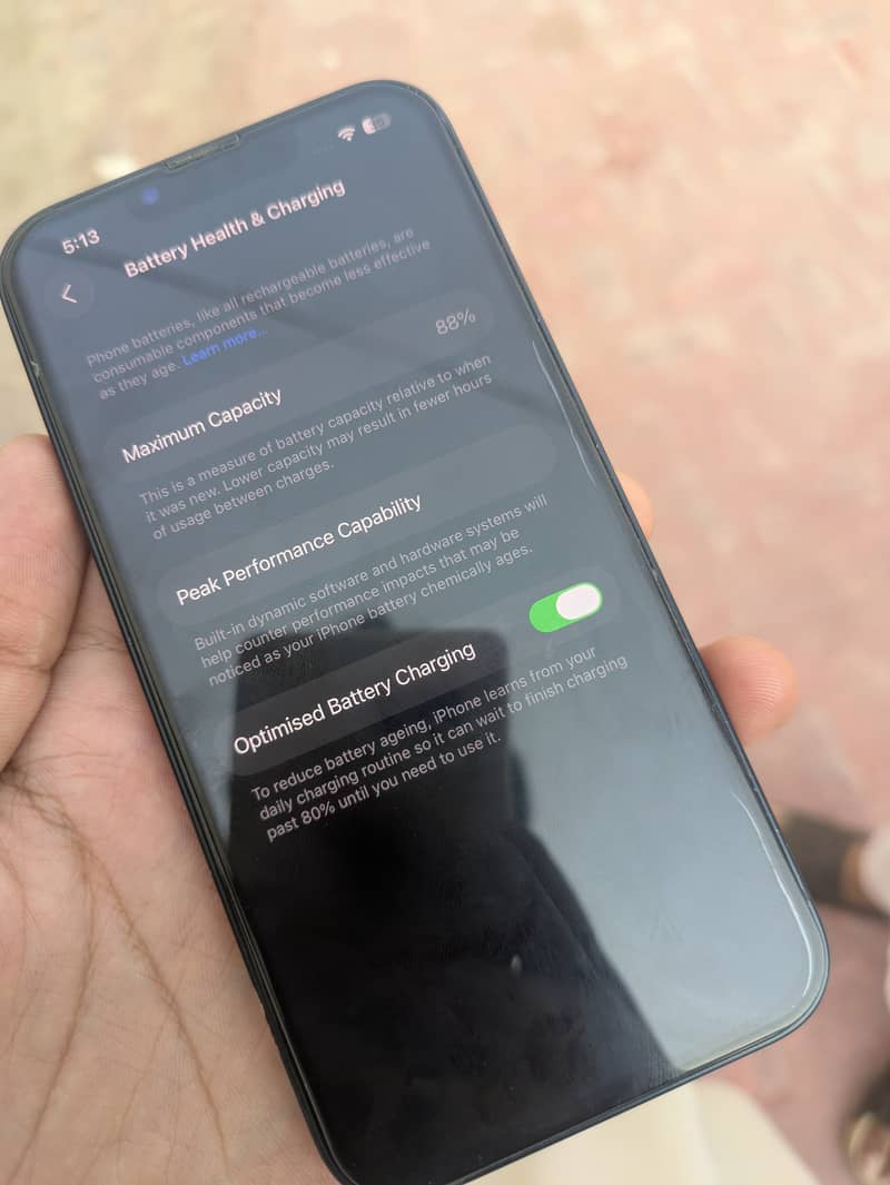 Apple iPhone 13 1
