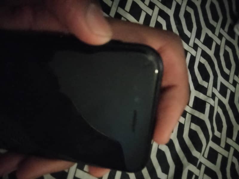 Apple iPhone SE 3