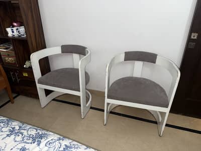 Modern wooden Ascent Chairs set of 2