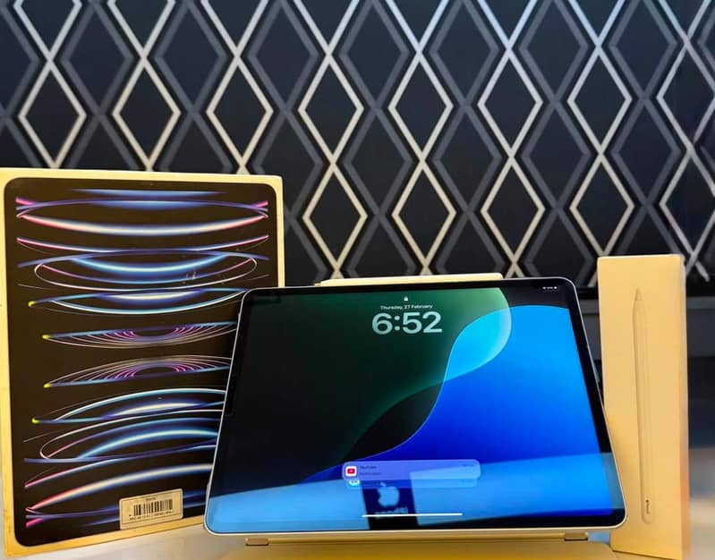 Apple iPad pro M2 1