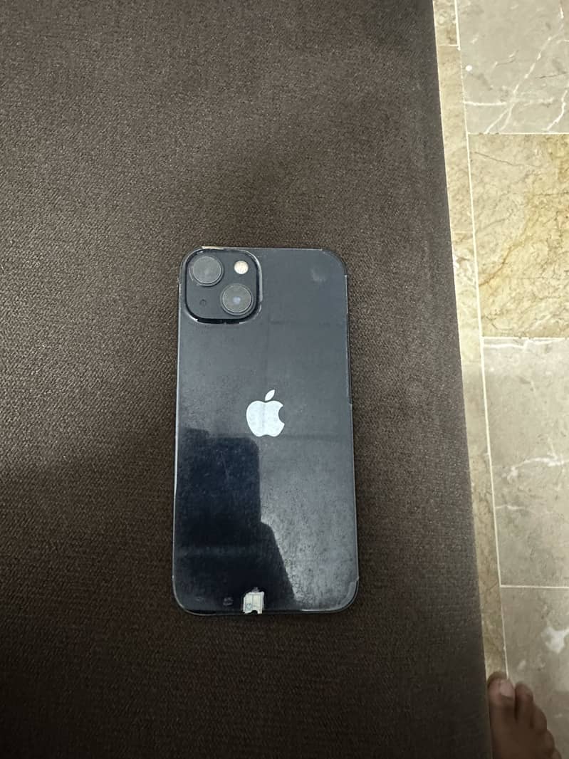 Apple iPhone 13 2