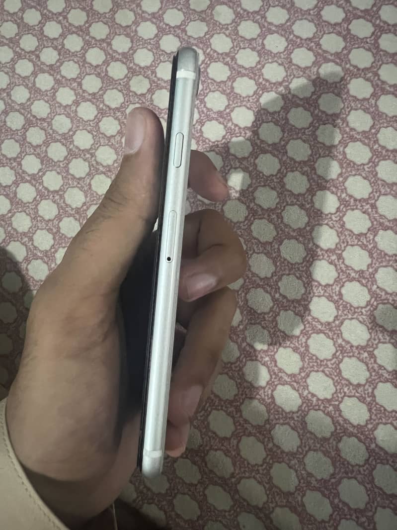Apple iPhone SE 5