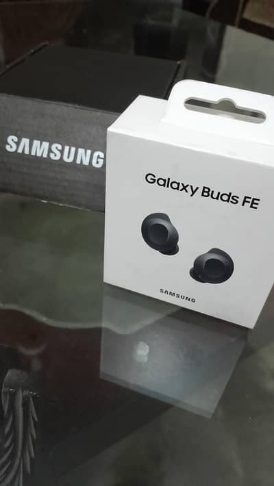 Samsung-Galaxy Buds FE Box Pack